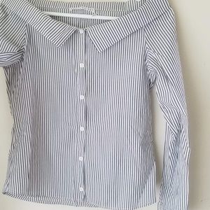 White w/ stripes off the shoulders shirt